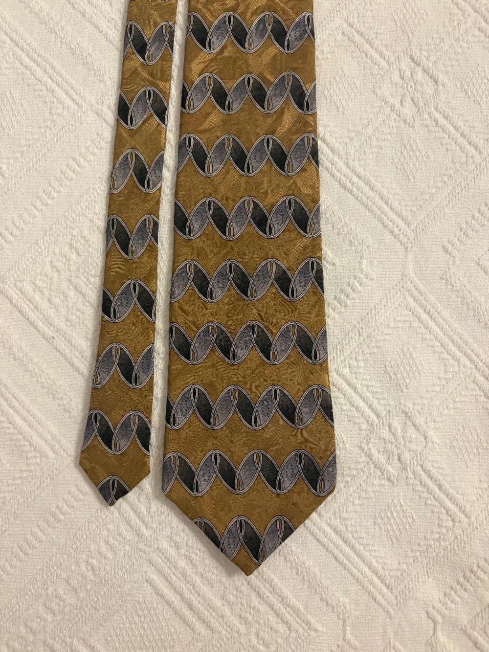 Vintage Albert Nipon Silk Tie Gold Geometric Abstract 3.75” Wide
